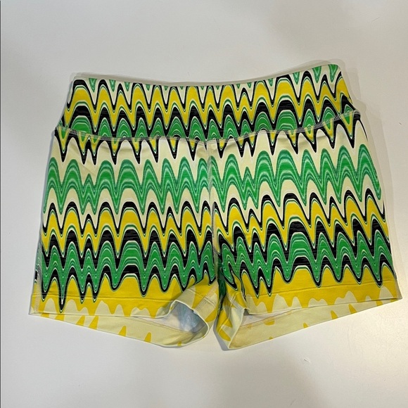 Brand New Outdoor Voices TechSweat 3" Short, Joggy Green Helios - M - Picture 3 of 6